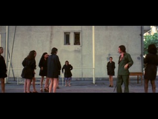 women behind bars (1975)